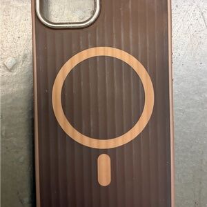 NWOT IPhone 13 or 14 Case